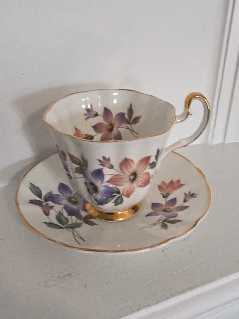 Royal Adderley Fine Bone China teacup & saucer set, featuring a delicate floral - Picture 6 of 7